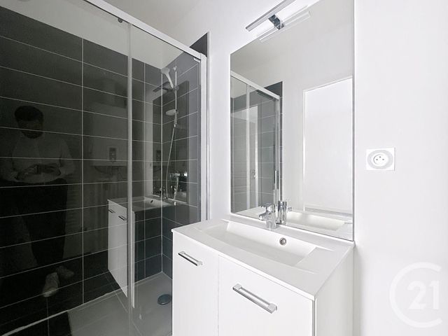 Appartement F2 à vendre - 2 pièces - 58.9 m2 - TROYES - 10 - CHAMPAGNE-ARDENNE - Century 21 Martinot Immobilier