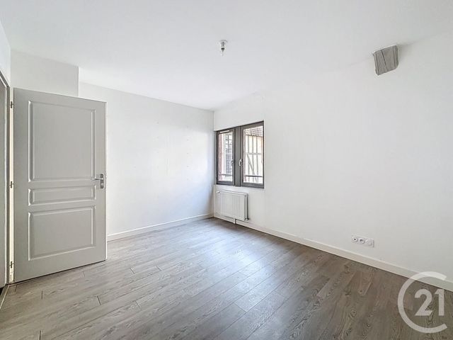 Appartement F2 à vendre - 2 pièces - 58.9 m2 - TROYES - 10 - CHAMPAGNE-ARDENNE - Century 21 Martinot Immobilier