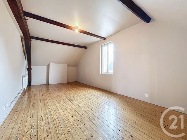Appartement T3 à louer - 3 pièces - 55.0 m2 - STE SAVINE - 10 - CHAMPAGNE-ARDENNE - Century 21 Martinot Immobilier