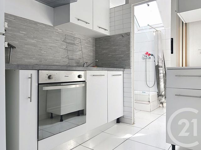 Appartement T2 à louer - 2 pièces - 24.9 m2 - TROYES - 10 - CHAMPAGNE-ARDENNE - Century 21 Martinot Immobilier