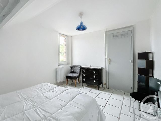 Appartement T2 à louer - 2 pièces - 24.9 m2 - TROYES - 10 - CHAMPAGNE-ARDENNE - Century 21 Martinot Immobilier