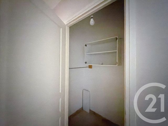 Appartement F4 à louer - 4 pièces - 88.0 m2 - STE SAVINE - 10 - CHAMPAGNE-ARDENNE - Century 21 Martinot Immobilier