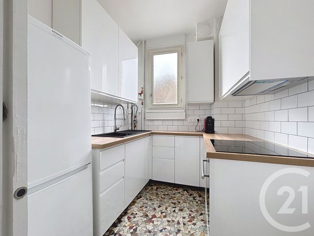 Appartement F4 à louer - 4 pièces - 63.49 m2 - TROYES - 10 - CHAMPAGNE-ARDENNE - Century 21 Martinot Immobilier