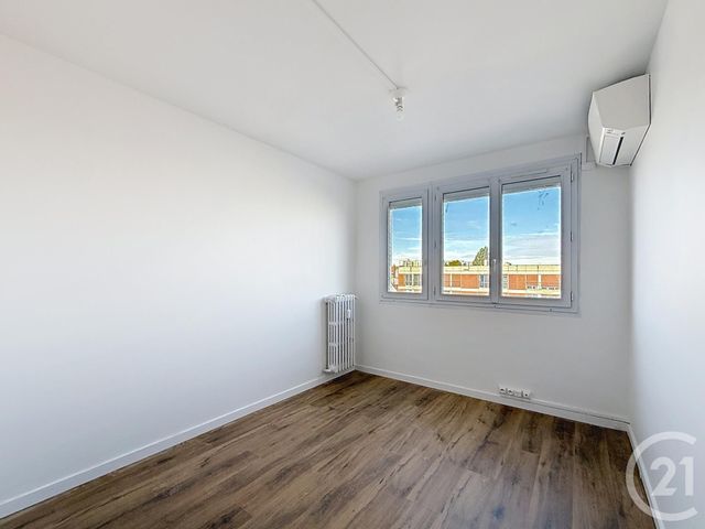 Appartement F3 à vendre - 3 pièces - 51.5 m2 - TROYES - 10 - CHAMPAGNE-ARDENNE - Century 21 Martinot Immobilier