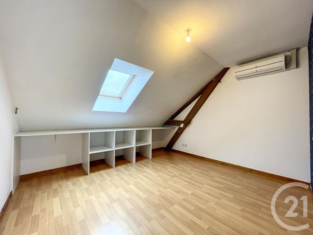 Appartement F4 à louer - 4 pièces - 63.0 m2 - TROYES - 10 - CHAMPAGNE-ARDENNE - Century 21 Martinot Immobilier