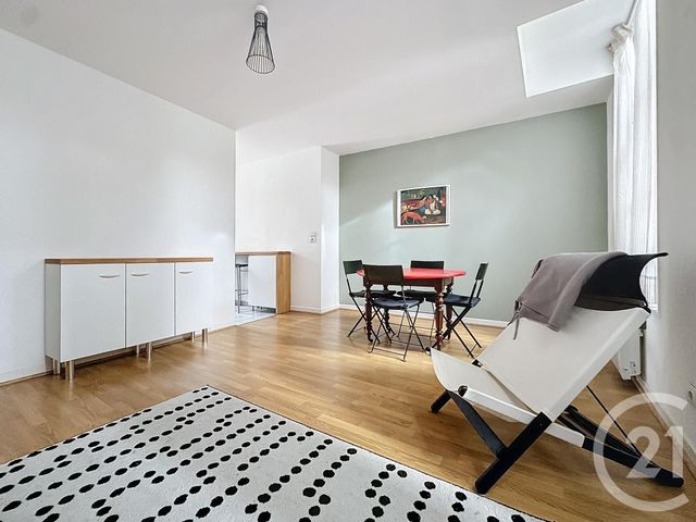 Appartement F3 à louer - 3 pièces - 58.0 m2 - TROYES - 10 - CHAMPAGNE-ARDENNE - Century 21 Martinot Immobilier