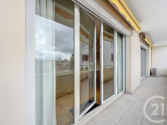 Afficher la photo en grand Appartement F5 à vendre - 5 pièces - 141.38 m2 - TROYES - 10 - CHAMPAGNE-ARDENNE - Century 21 Martinot Immobilier