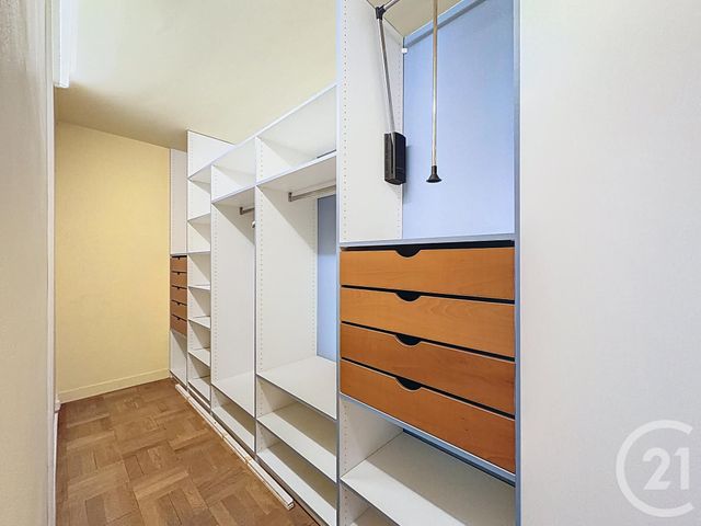 Afficher la photo en grand Appartement F5 à vendre - 5 pièces - 141.38 m2 - TROYES - 10 - CHAMPAGNE-ARDENNE - Century 21 Martinot Immobilier