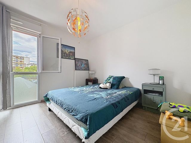 Appartement à vendre - 3 pièces - 61.76 m2 - TROYES - 10 - CHAMPAGNE-ARDENNE - Century 21 Martinot Immobilier