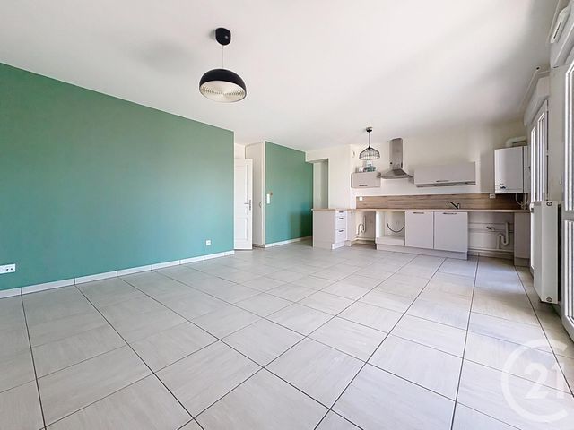 Appartement à vendre - 3 pièces - 61.76 m2 - TROYES - 10 - CHAMPAGNE-ARDENNE - Century 21 Martinot Immobilier