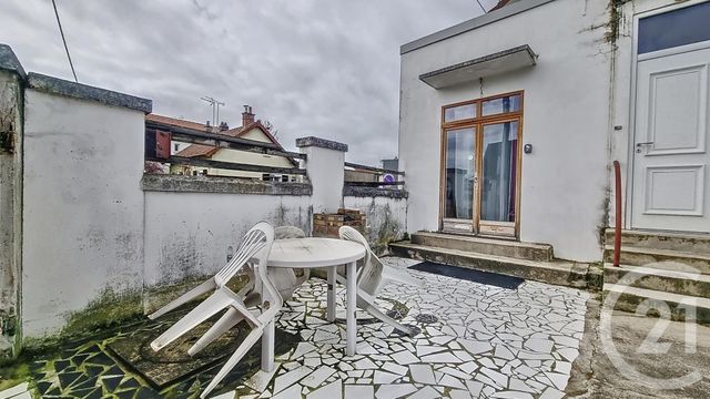 Appartement F1 à vendre - 1 pièce - 14.07 m2 - TROYES - 10 - CHAMPAGNE-ARDENNE - Century 21 Martinot Immobilier