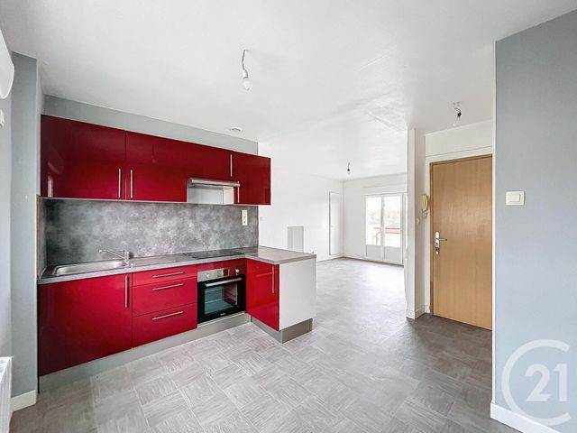 Appartement T3 à louer - 3 pièces - 57.17 m2 - ST ANDRE LES VERGERS - 10 - CHAMPAGNE-ARDENNE - Century 21 Martinot Immobilier