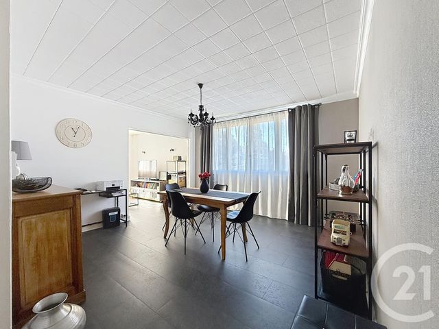 Afficher la photo en grand Appartement F4 à vendre - 4 pièces - 76.0 m2 - TROYES - 10 - CHAMPAGNE-ARDENNE - Century 21 Martinot Immobilier