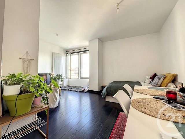 Appartement F1 à louer - 1 pièce - 36.32 m2 - TROYES - 10 - CHAMPAGNE-ARDENNE - Century 21 Martinot Immobilier