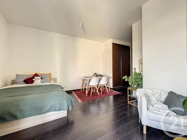 Appartement F1 à louer - 1 pièce - 36.32 m2 - TROYES - 10 - CHAMPAGNE-ARDENNE - Century 21 Martinot Immobilier