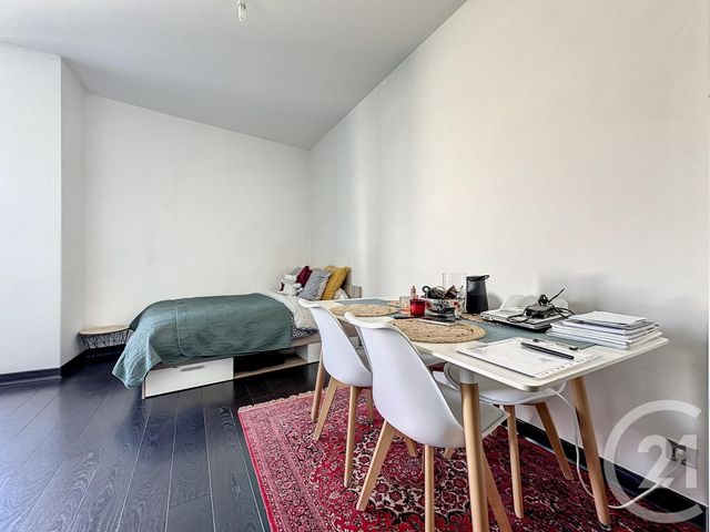 Appartement F1 à louer - 1 pièce - 36.32 m2 - TROYES - 10 - CHAMPAGNE-ARDENNE - Century 21 Martinot Immobilier