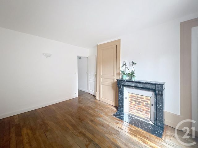 Appartement F3 à louer - 3 pièces - 66.38 m2 - TROYES - 10 - CHAMPAGNE-ARDENNE - Century 21 Martinot Immobilier