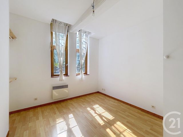 Appartement F2 à louer - 2 pièces - 46.0 m2 - TROYES - 10 - CHAMPAGNE-ARDENNE - Century 21 Martinot Immobilier