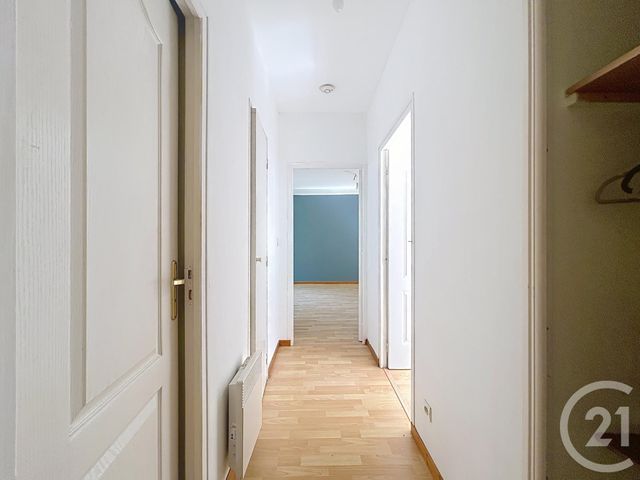 Appartement F2 à louer - 2 pièces - 46.0 m2 - TROYES - 10 - CHAMPAGNE-ARDENNE - Century 21 Martinot Immobilier