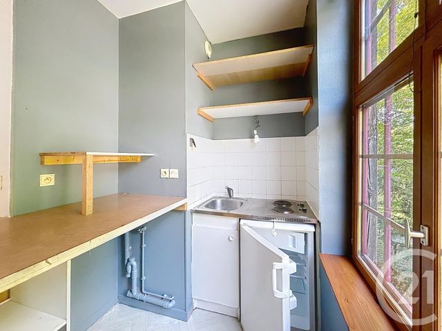 Appartement F2 à louer - 2 pièces - 46.0 m2 - TROYES - 10 - CHAMPAGNE-ARDENNE - Century 21 Martinot Immobilier