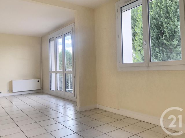 Appartement F4 à vendre - 4 pièces - 79.0 m2 - TROYES - 10 - CHAMPAGNE-ARDENNE - Century 21 Martinot Immobilier
