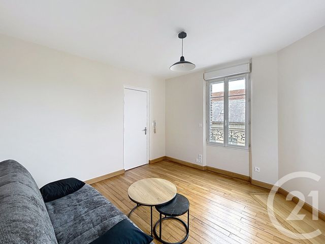 Appartement F1 à louer - 1 pièce - 25.0 m2 - TROYES - 10 - CHAMPAGNE-ARDENNE - Century 21 Martinot Immobilier
