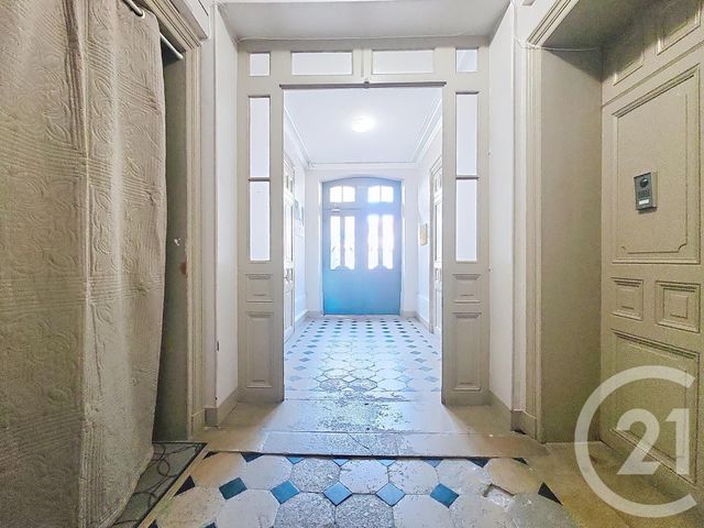 Afficher la photo en grand Appartement F2 à vendre - 2 pièces - 47.56 m2 - TROYES - 10 - CHAMPAGNE-ARDENNE - Century 21 Martinot Immobilier
