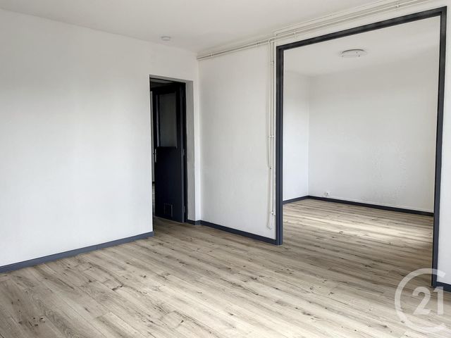 Appartement F3 à louer - 3 pièces - 68.31 m2 - TROYES - 10 - CHAMPAGNE-ARDENNE - Century 21 Martinot Immobilier