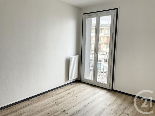 Appartement F3 à louer - 3 pièces - 68.31 m2 - TROYES - 10 - CHAMPAGNE-ARDENNE - Century 21 Martinot Immobilier