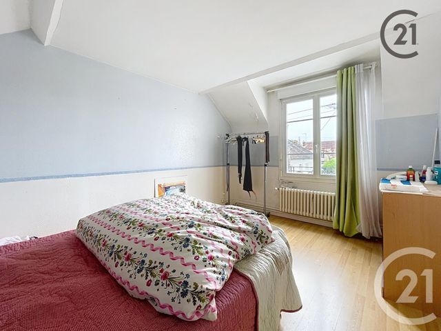 maison à vendre - 5 pièces - 77.0 m2 - LES NOES PRES TROYES - 10 - CHAMPAGNE-ARDENNE - Century 21 Martinot Immobilier