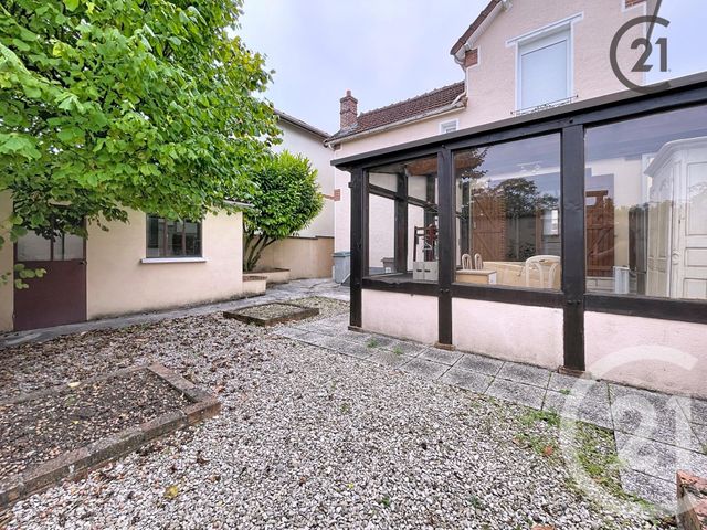 maison à vendre - 5 pièces - 77.0 m2 - LES NOES PRES TROYES - 10 - CHAMPAGNE-ARDENNE - Century 21 Martinot Immobilier