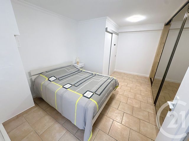 Appartement F2 à louer - 2 pièces - 51.6 m2 - ST PARRES AUX TERTRES - 10 - CHAMPAGNE-ARDENNE - Century 21 Martinot Immobilier