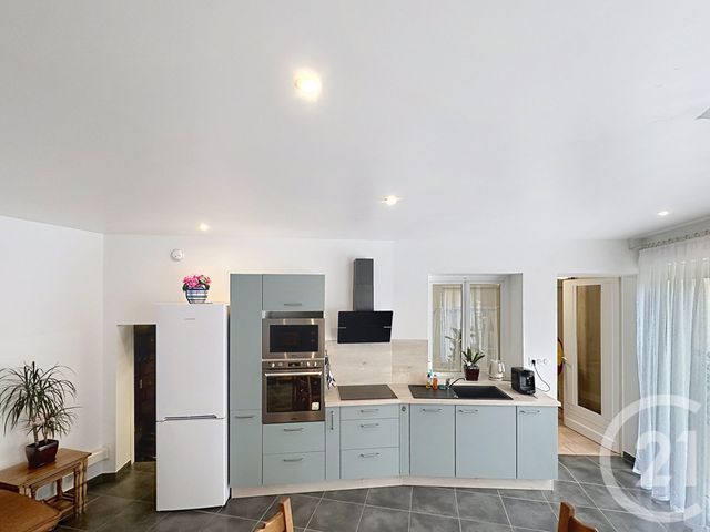 Appartement F2 à louer - 2 pièces - 51.6 m2 - ST PARRES AUX TERTRES - 10 - CHAMPAGNE-ARDENNE - Century 21 Martinot Immobilier