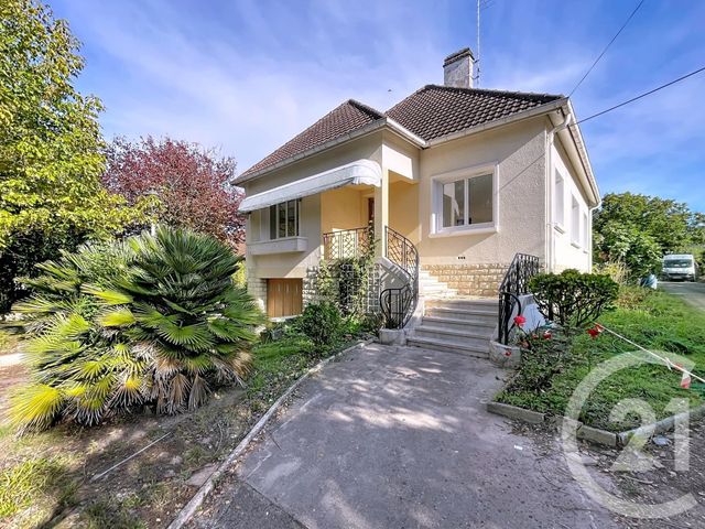 maison à vendre - 5 pièces - 109.98 m2 - ST ANDRE LES VERGERS - 10 - CHAMPAGNE-ARDENNE - Century 21 Martinot Immobilier