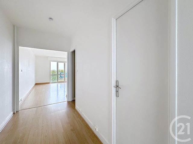 Appartement F2 à vendre - 2 pièces - 65.59 m2 - TROYES - 10 - CHAMPAGNE-ARDENNE - Century 21 Martinot Immobilier