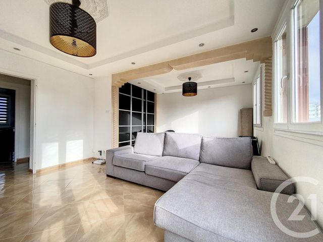 Appartement F4 à vendre - 4 pièces - 66.01 m2 - TROYES - 10 - CHAMPAGNE-ARDENNE - Century 21 Martinot Immobilier