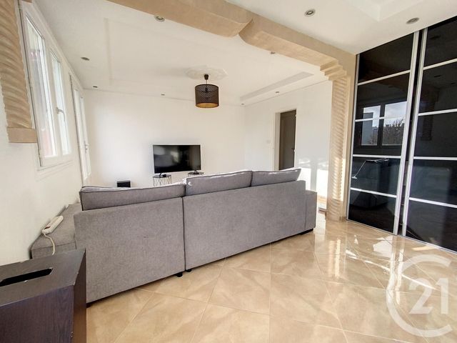 Appartement F4 à vendre - 4 pièces - 66.01 m2 - TROYES - 10 - CHAMPAGNE-ARDENNE - Century 21 Martinot Immobilier