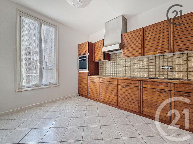 maison à vendre - 5 pièces - 93.61 m2 - STE SAVINE - 10 - CHAMPAGNE-ARDENNE - Century 21 Martinot Immobilier