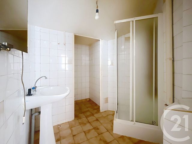 Appartement F2 à vendre - 2 pièces - 39.22 m2 - TROYES - 10 - CHAMPAGNE-ARDENNE - Century 21 Martinot Immobilier