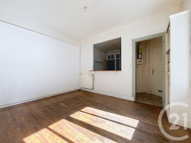 Appartement F2 à vendre - 2 pièces - 39.22 m2 - TROYES - 10 - CHAMPAGNE-ARDENNE - Century 21 Martinot Immobilier