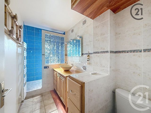 maison à vendre - 5 pièces - 88.0 m2 - ST JULIEN LES VILLAS - 10 - CHAMPAGNE-ARDENNE - Century 21 Martinot Immobilier