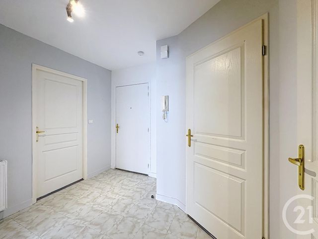 Appartement T2 à vendre - 2 pièces - 53.0 m2 - TROYES - 10 - CHAMPAGNE-ARDENNE - Century 21 Martinot Immobilier