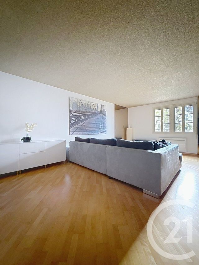 Appartement F3 à louer - 3 pièces - 78.0 m2 - TROYES - 10 - CHAMPAGNE-ARDENNE - Century 21 Martinot Immobilier