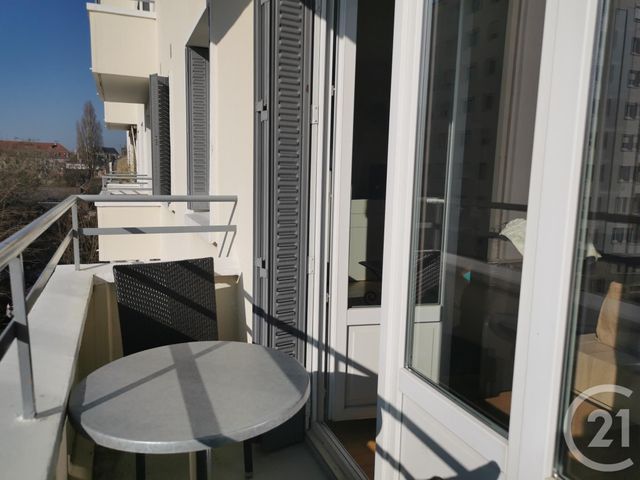 Appartement T2 à louer - 2 pièces - 55.0 m2 - TROYES - 10 - CHAMPAGNE-ARDENNE - Century 21 Martinot Immobilier