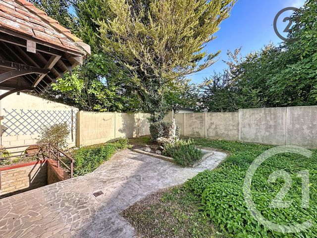 Afficher la photo en grand maison à vendre - 4 pièces - 76.0 m2 - ST ANDRE LES VERGERS - 10 - CHAMPAGNE-ARDENNE - Century 21 Martinot Immobilier