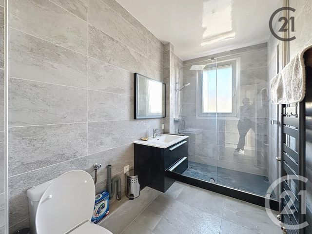 Appartement F1 à vendre - 1 pièce - 33.5 m2 - STE SAVINE - 10 - CHAMPAGNE-ARDENNE - Century 21 Martinot Immobilier