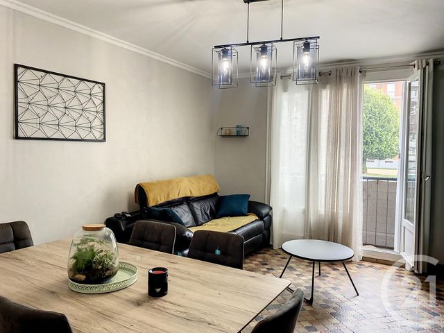 Appartement F3 à louer None