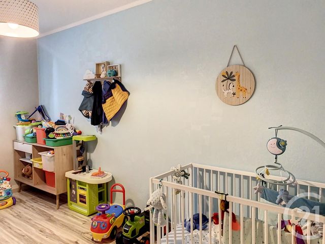 Appartement F3 à louer - 3 pièces - 65.52 m2 - 10 - CHAMPAGNE-ARDENNE - Century 21 Martinot Immobilier