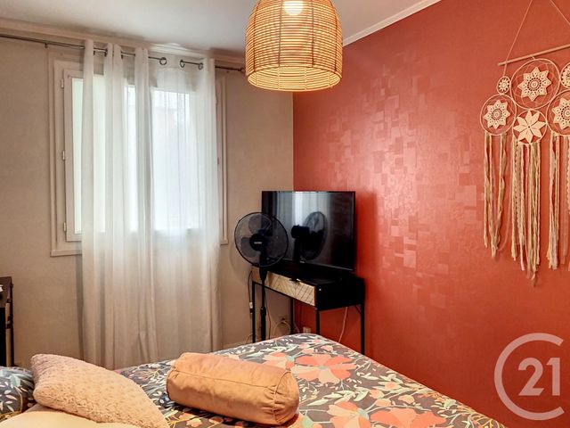 Appartement F3 à louer - 3 pièces - 65.52 m2 - 10 - CHAMPAGNE-ARDENNE - Century 21 Martinot Immobilier