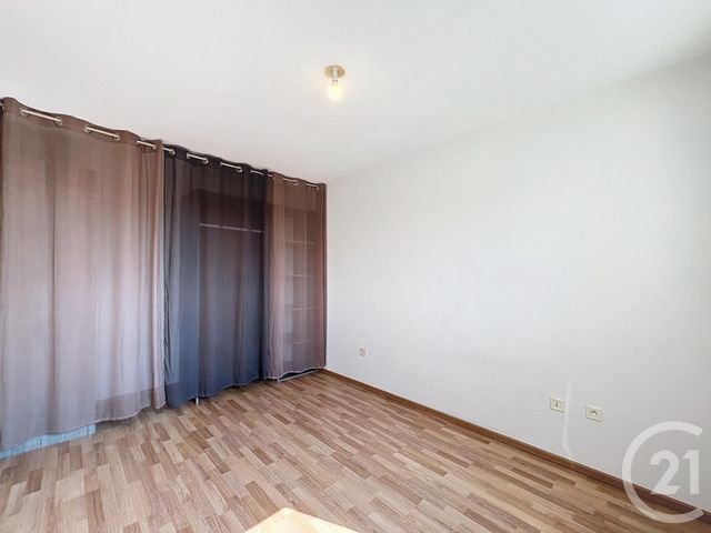 Afficher la photo en grand Appartement F3 à louer - 3 pièces - 56.4 m2 - LES NOES PRES TROYES - 10 - CHAMPAGNE-ARDENNE - Century 21 Martinot Immobilier